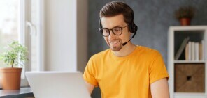 Flexible, cloud-based telephone system for seamless communication